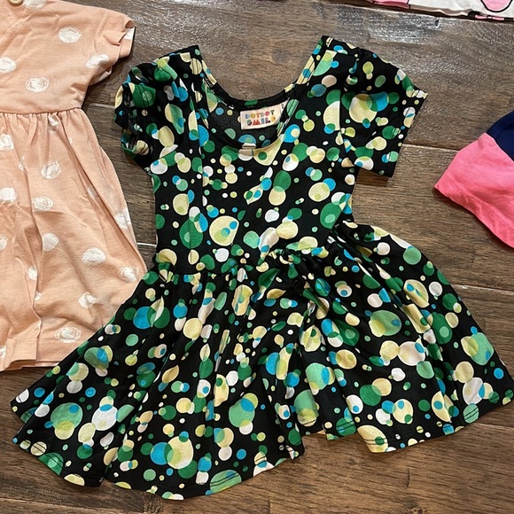 Bundle of infant girl tees/skirts/dresses - Picture 8 of 9